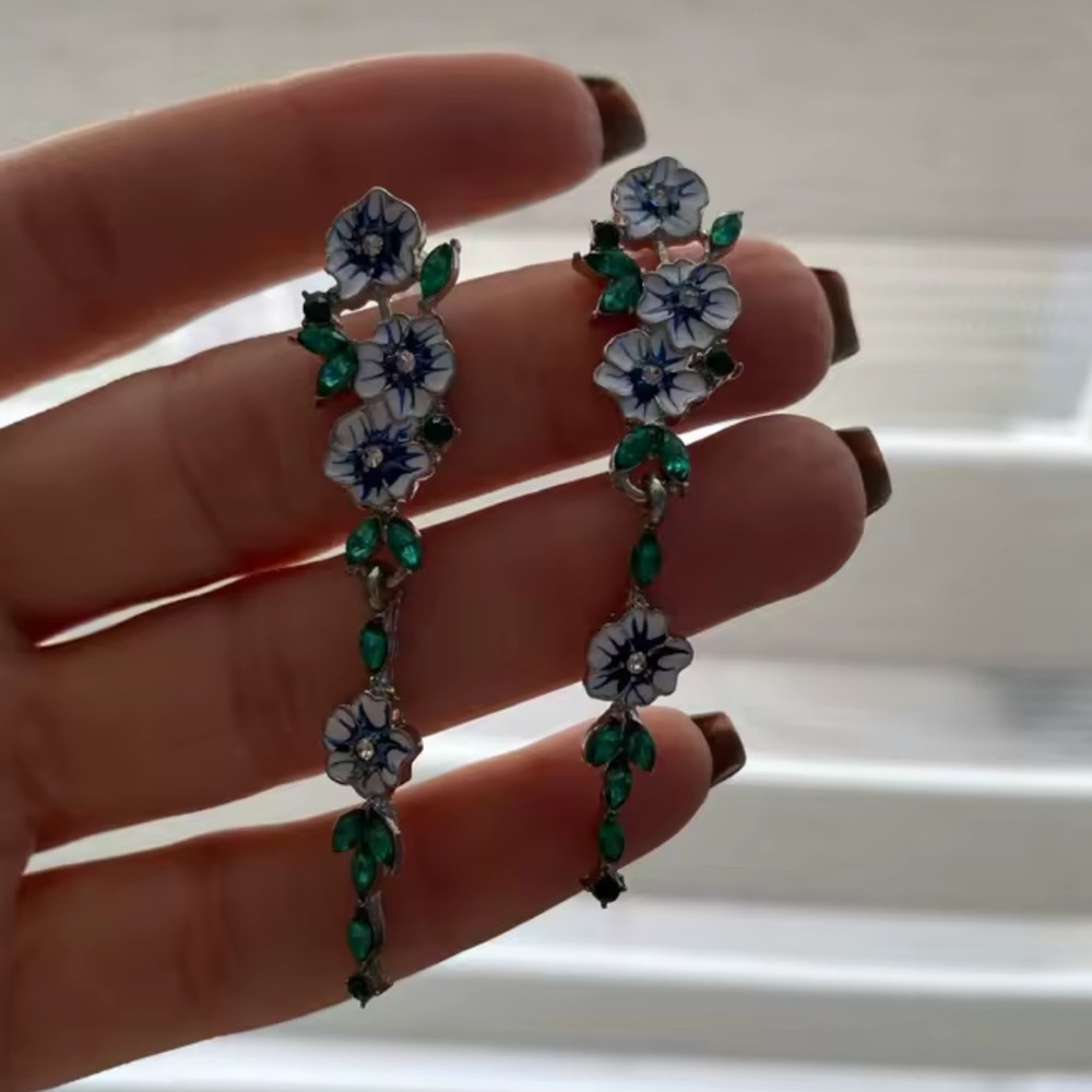 Blue Floral Dangle Earrings - Picture 5 of 9